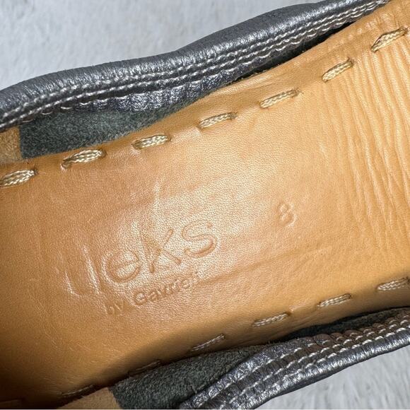 TIEKS / classic metallic silver slip on flat replacement amputee SINGLE ONLY / 8 - Picture 3 of 4